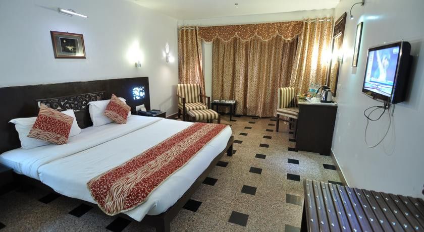 Hotel Venkatesh International Raipur  ภายนอก รูปภาพ